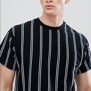 T-Shirt With Double Vertical Stripes